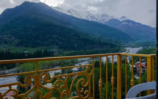 Himalayan Chalet Homestay - A Wandertrails Stay