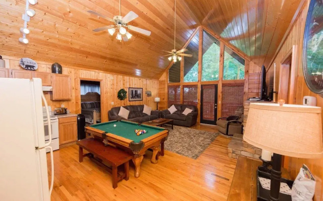 Drift Away - Two Bedroom Cabin
