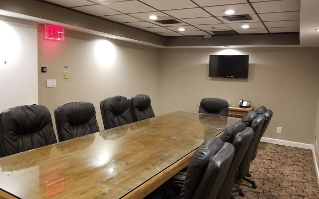 Stayable Select Gainesville