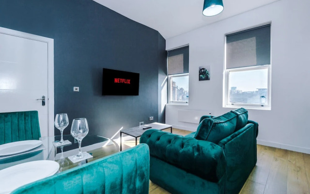 Stylish 2-bed Apartment - City Centre