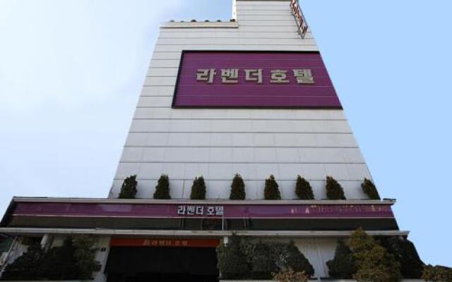 Hwaseong Wolmun Lavender Onchen Hotel