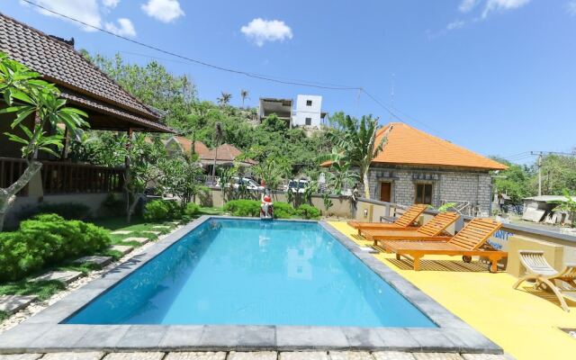 Manta Cottages with Sea View