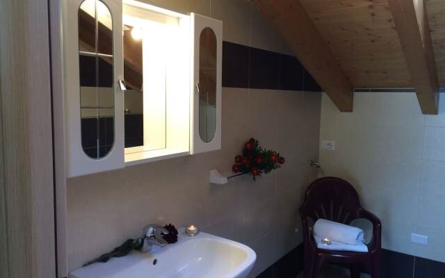 Spacious Apartment in Vercana with Hot Tub