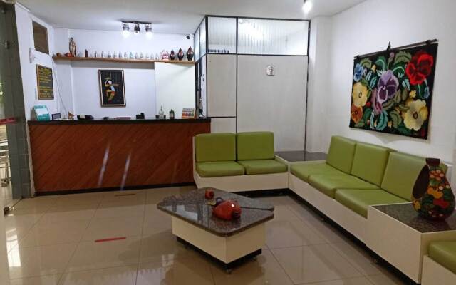 Mediterraneo Hotel