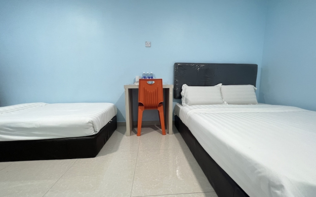 OYO 90621 Stutong Stay