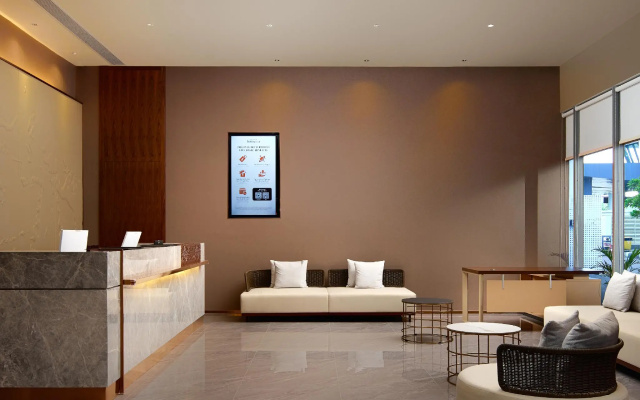 Model J Hotel Jakarta Soekarno Hatta Airport – Lobby – Tangerang