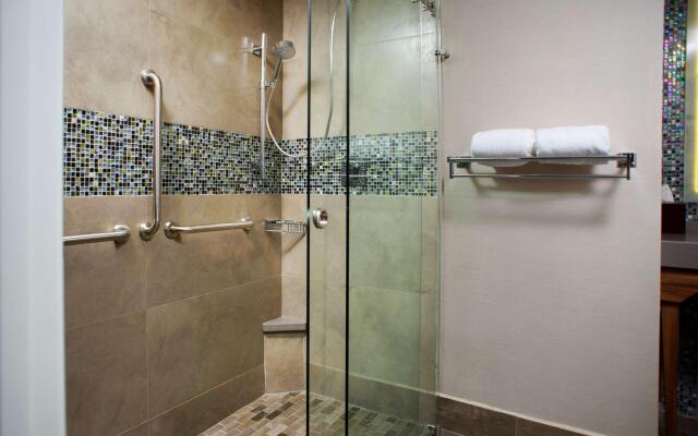 Hampton Inn by Hilton Piedras Negras
