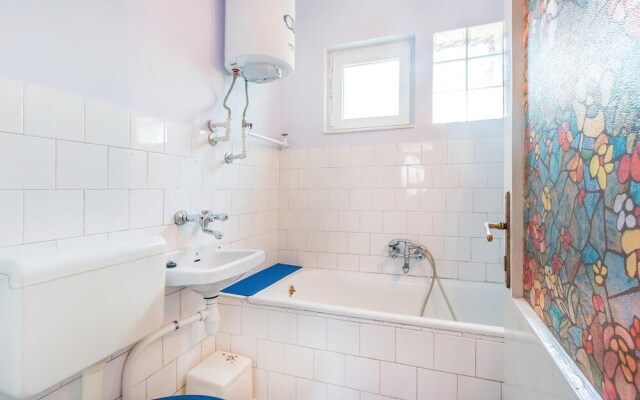 Nice Home in Pula With Wifi and 2 Bedrooms