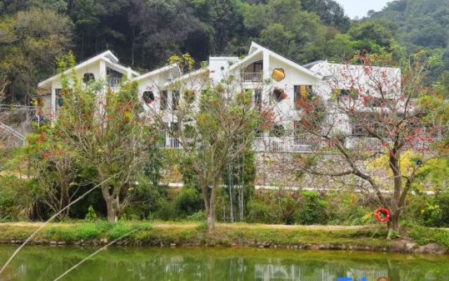 Guangzhou Shijian Xiangjing Qixidi Villa Chunxiangshe