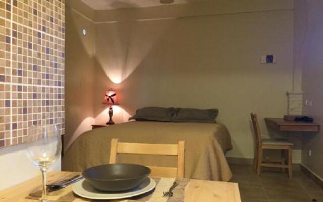 Aparta Hotel Yamili
