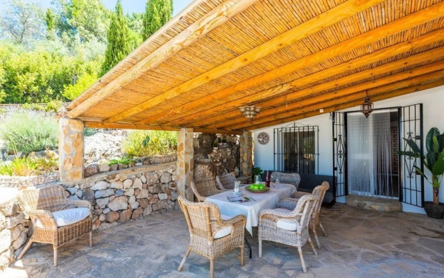 Casa Rural Cómpeta Piscina Barbacoa y Vista