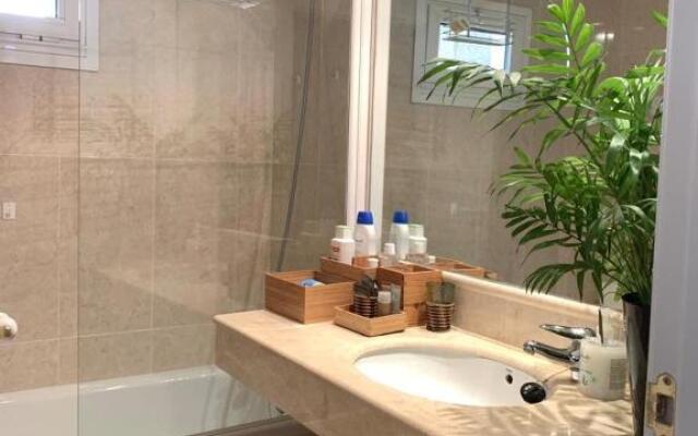 encantador apartamento en edificio de lujo