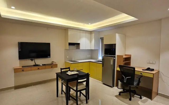 Western Suites