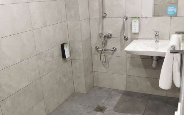 Kyriad Direct Nancy Est - Essey