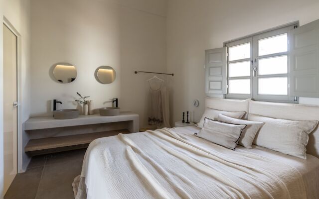 Frescoes Luxury Suites