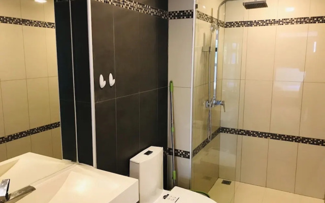 Laguna Beach Resort 2 by PSR ASIA