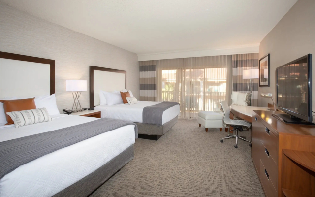Crowne Plaza Phoenix - Chandler Golf Resort by IHG