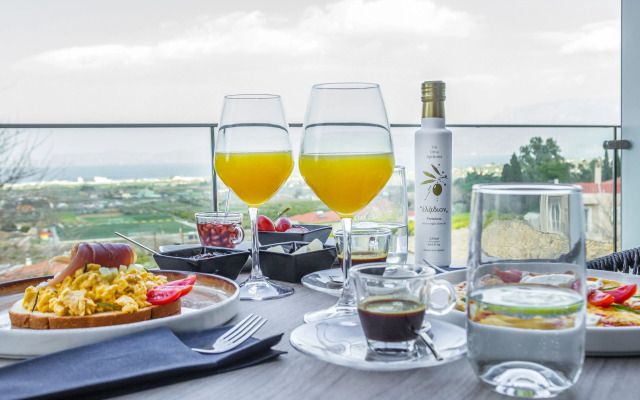 ACRO Upscale Residences