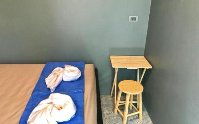 Link Hostel Aonang - Adults Only