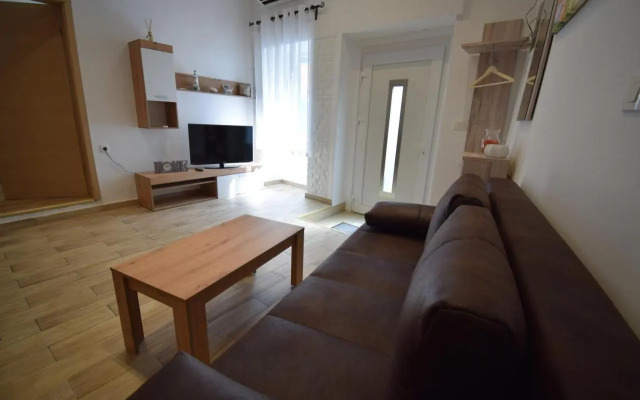 City Core Apartment