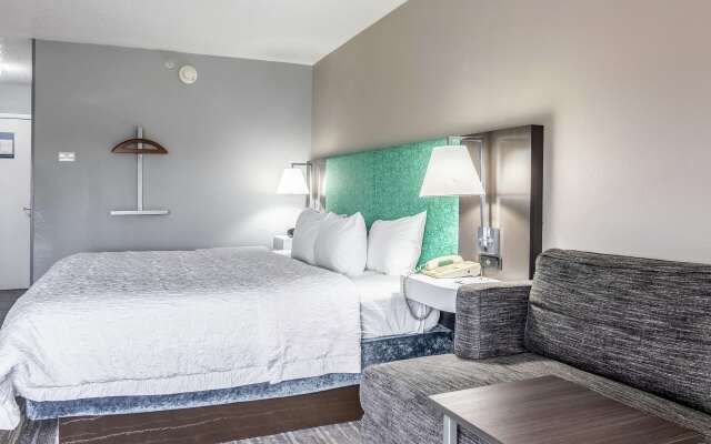 Hampton Inn Youngstown-North