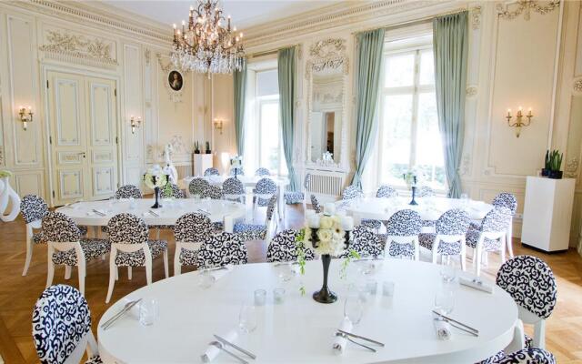 Villa Rothschild, an Autograph Collection Hotel