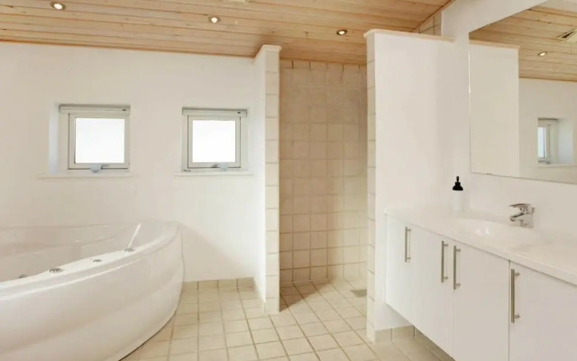 6 Person Holiday Home in Hirtshals-by Traum