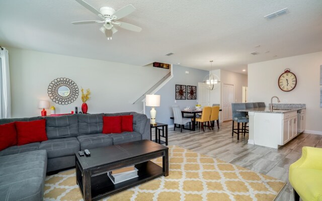 Stunning Lakeview Townhome w/ Private Pool!