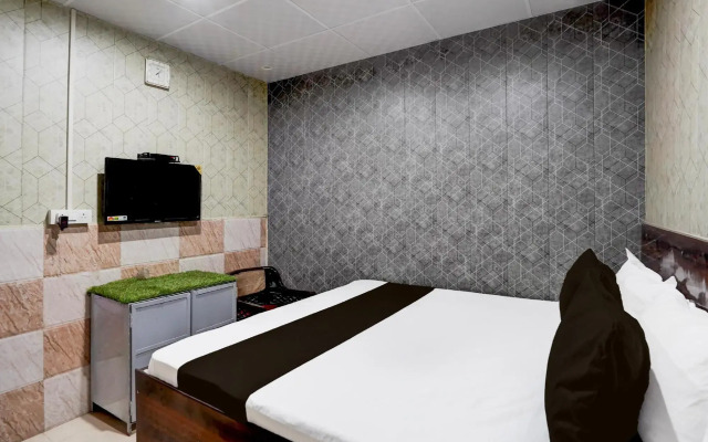 Hotel Anant By WB Inn