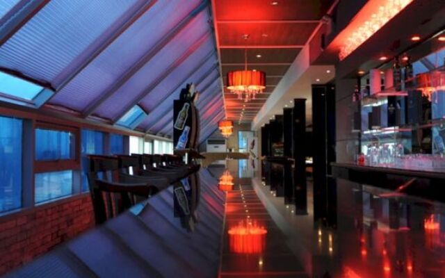 Hotel ESS