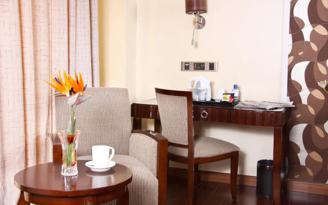 The White Rhino Hotel