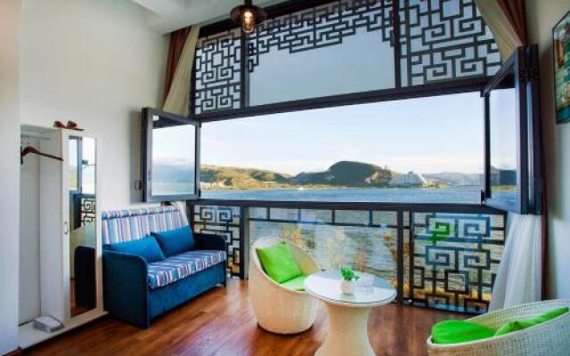 Dali Luzhoufan Seaview Hotel