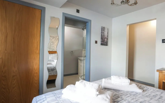 Drysgol Lakeside - Bala Lake