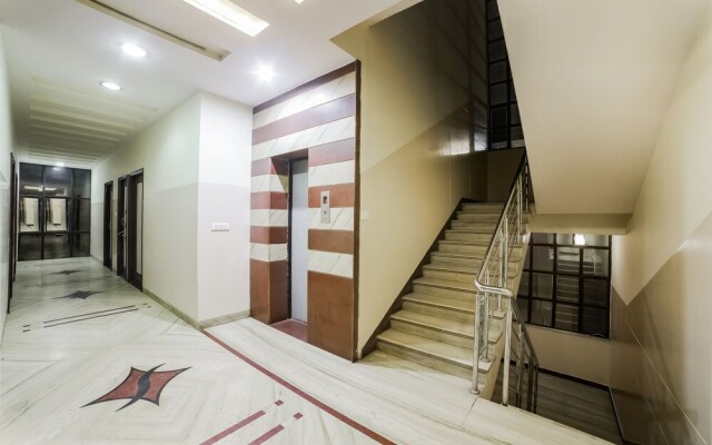 Hotel Royal Palace Inn By OYO Rooms