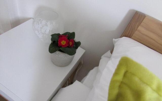 Rivergem - Riverside Coach House