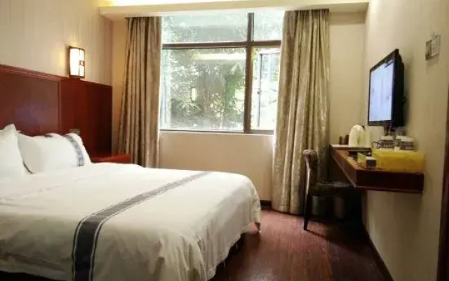 Nanning Pinshu Hotel (Jiangnan Wanda Plaza Tingzi Wharf Branch)