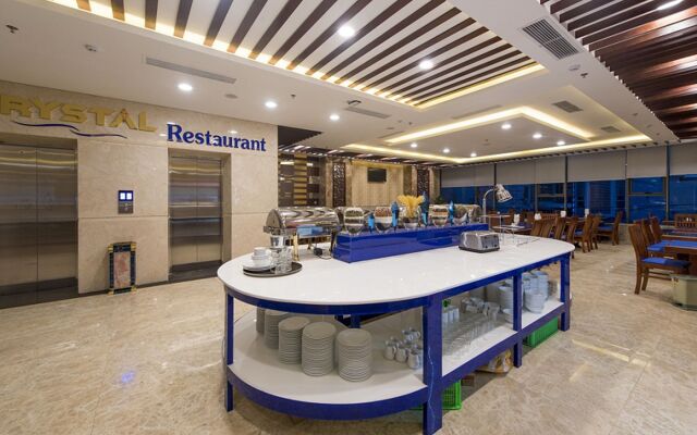 Crystal Hotel Da Nang