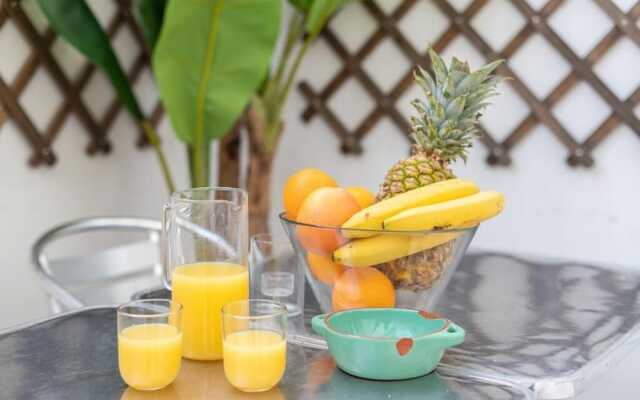 Estrela Patio Apartment by LU Holidays