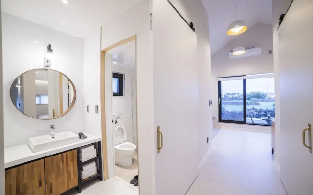 Wooyeon Handong Jeju Private Rental House