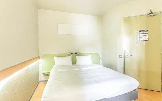 Fasthotel Cléon Rouen Sud