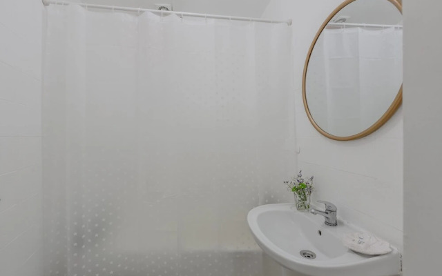 Typical Alfama Apartment, By TimeCooler