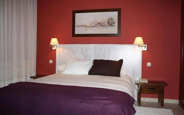 Hotel Cuatro Calzadas