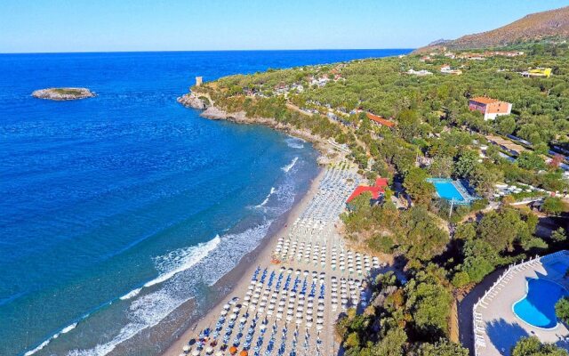 Marina Di Camerota Apt front Sea Terrace