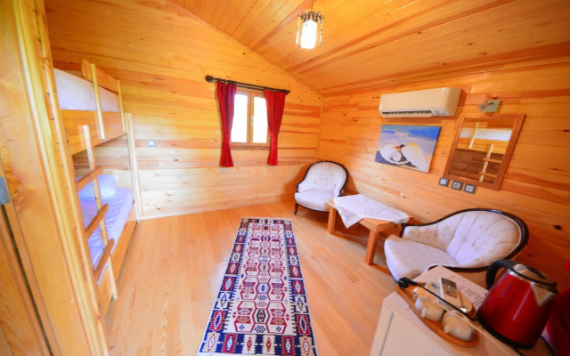 Lemon Garden Lodge