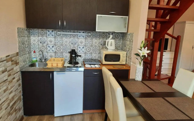 Kék Lagúna Apartmanok