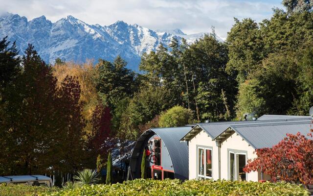 Pinewood Queenstown