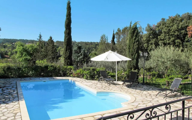 Holiday Home Le Clos des Oliviers - CAE140