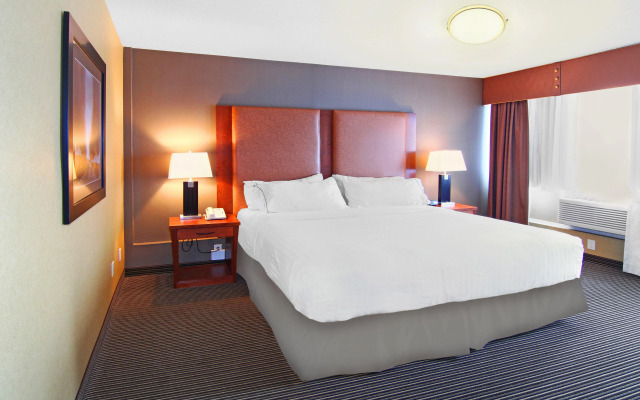 Holiday Inn Express Hotel & Suites Calgary by IHG