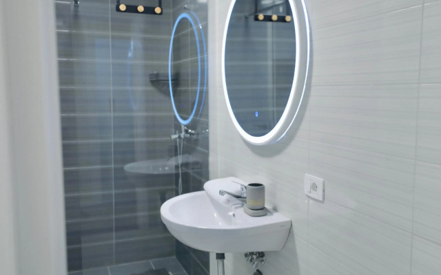 Miku Apartment - Captivating 3BDR At Olympic Residence