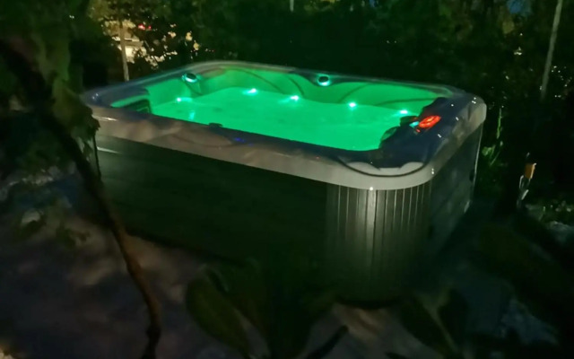 Lovely 2-bedroom apartment in Novi Vinodolski